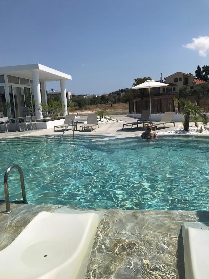 Hotel Nama Retreat Pastida Esterno foto