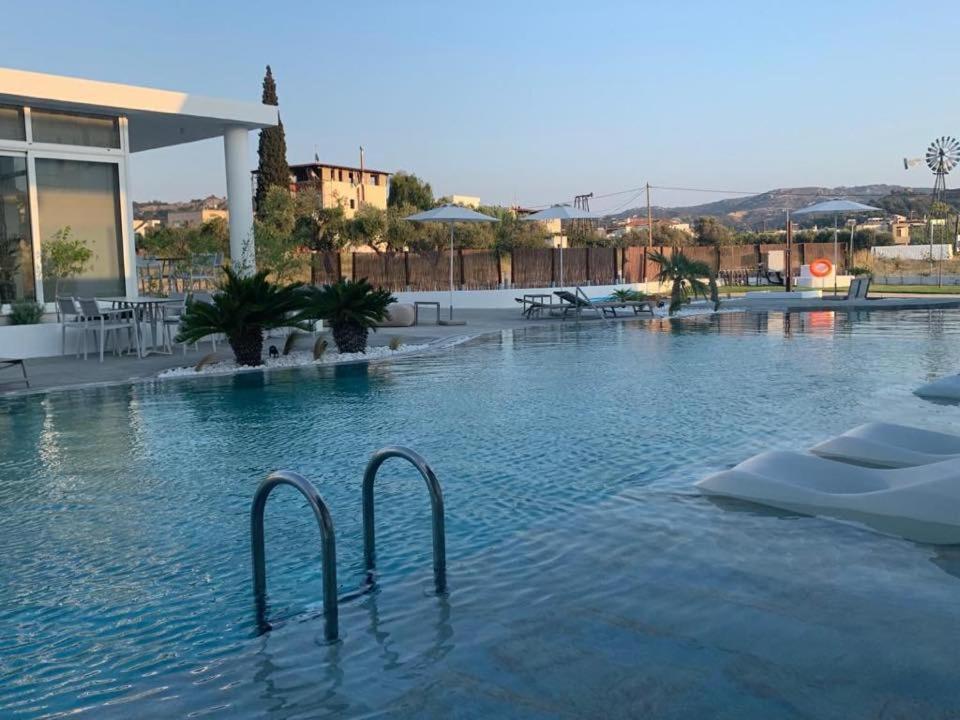 Hotel Nama Retreat Pastida Esterno foto